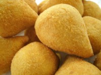 /album/galeria-de-fotos/coxinhas-de-frango-2-jpg1/